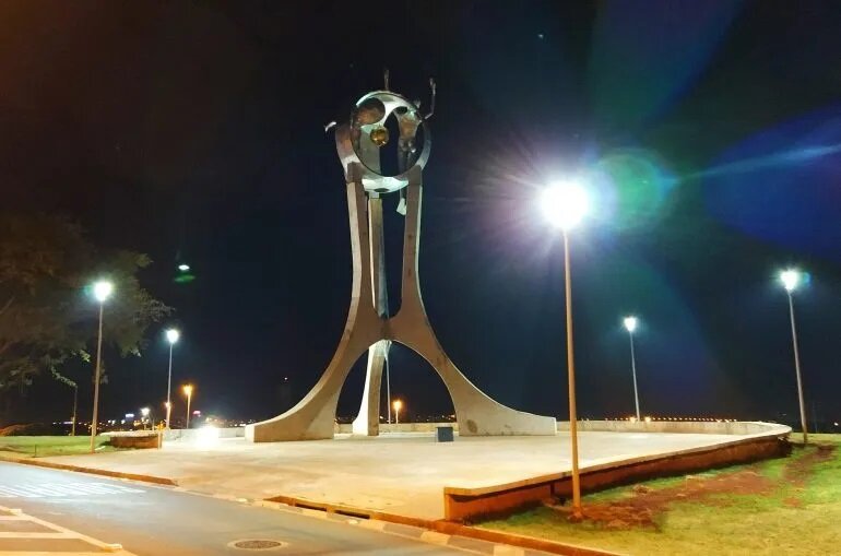 O monumento ao Passageiro